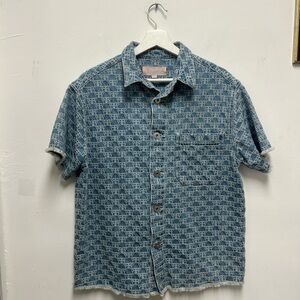 Men's Casual Blue Patterned Button Down Shirt
